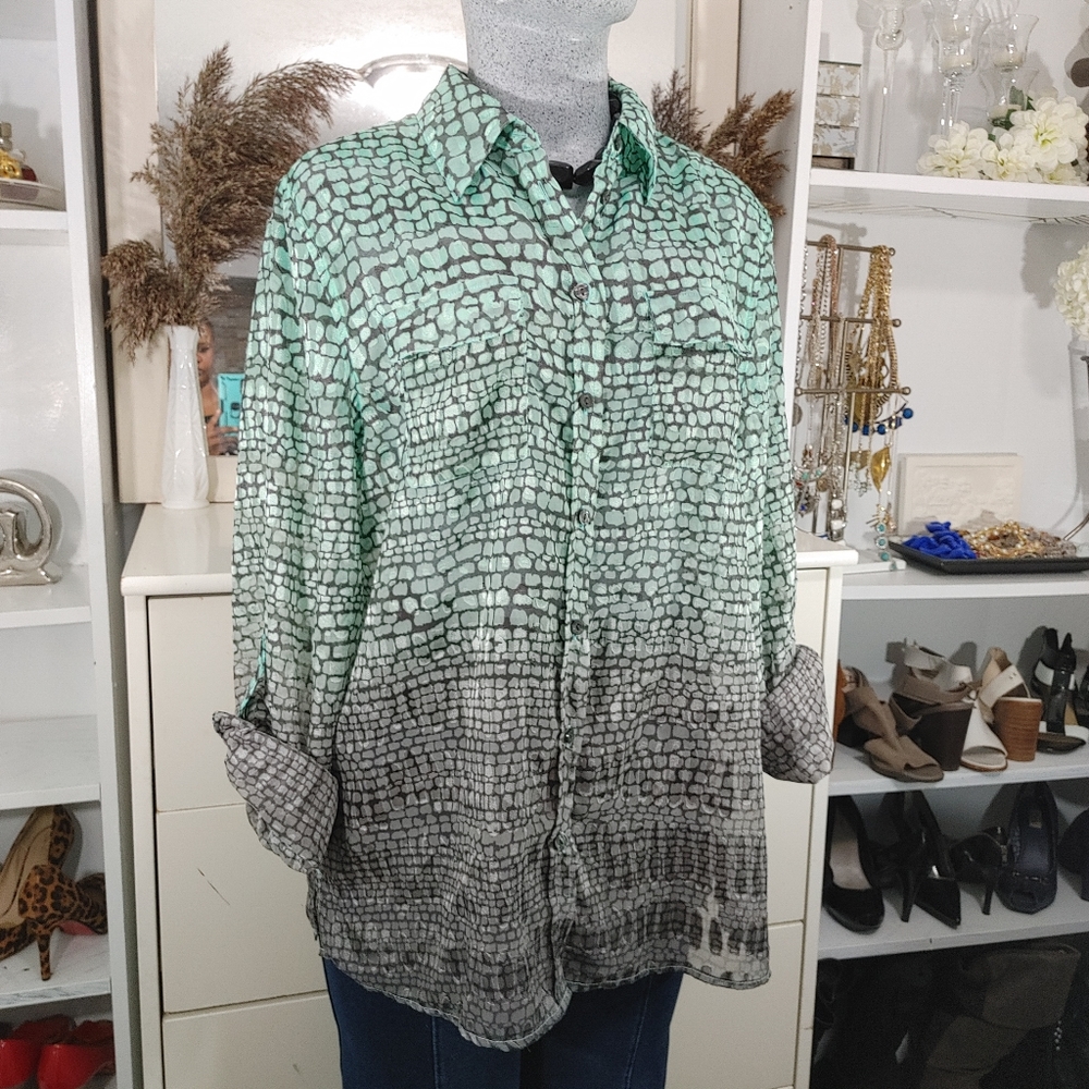 Allison Daley Long/Roll Up Sleeve Blouse Size 14